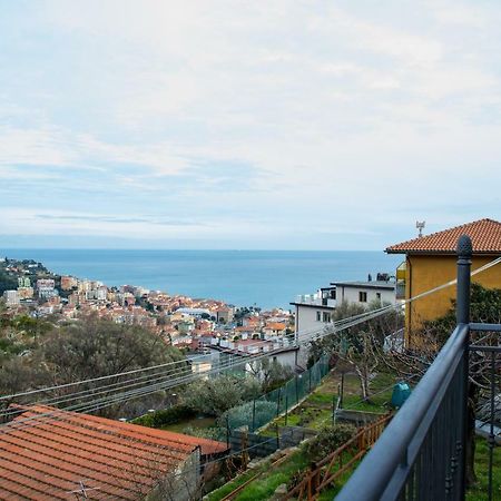 Apartamento Brenin Varazze Exterior foto